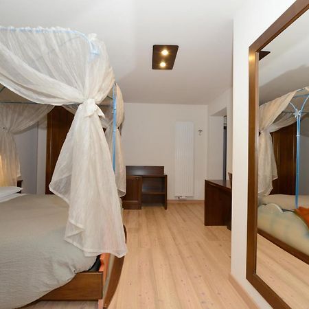 פאסו דל טונלה Hotel Sole מראה חיצוני תמונה