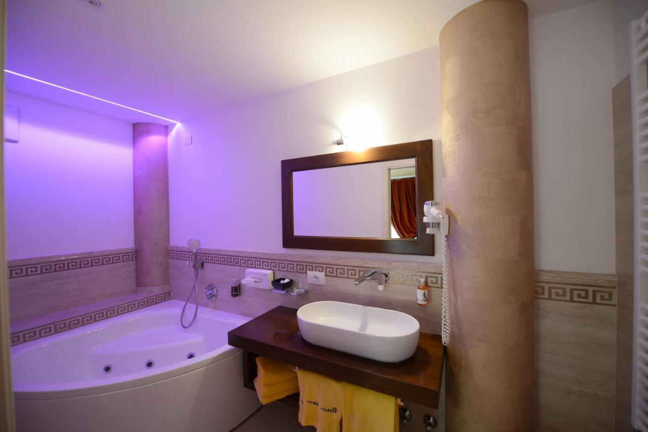 פאסו דל טונלה Hotel Sole מראה חיצוני תמונה