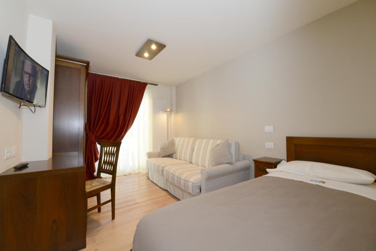 פאסו דל טונלה Hotel Sole מראה חיצוני תמונה