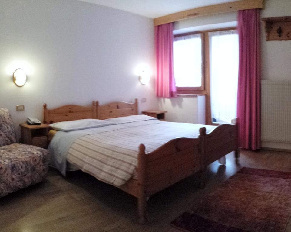 פאסו דל טונלה Hotel Sole חדר תמונה